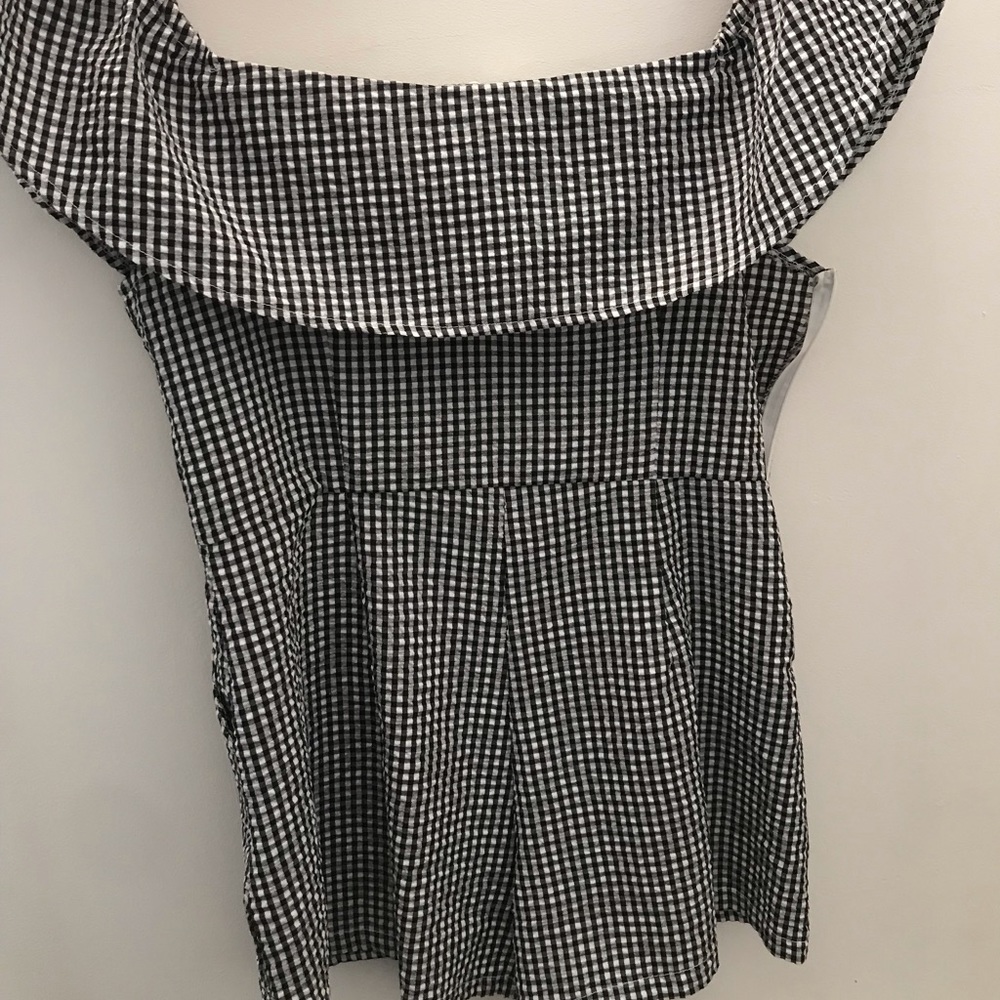 Romper - Picture 3 of 5